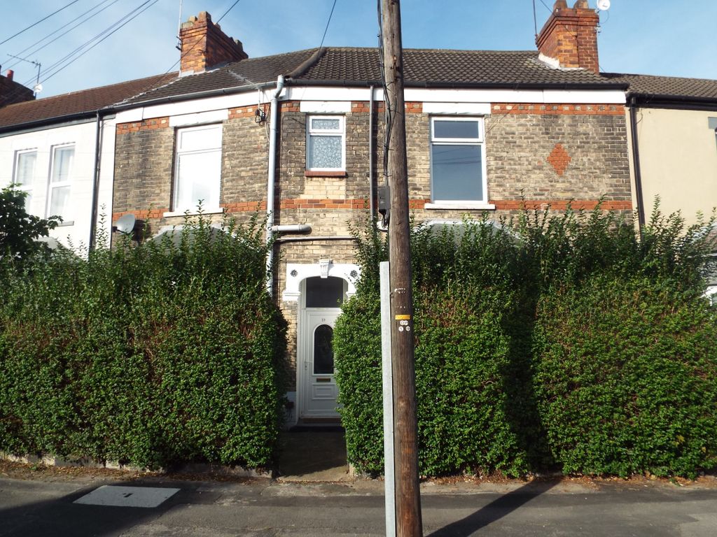 3 bed terraced house for sale in St. Leonards Road, Hull HU5, £110,000