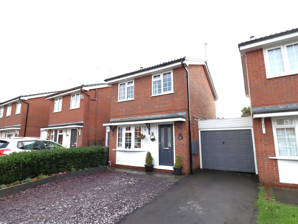 2 bed detached house for sale in Bowland Croft, Leighton, Crewe CW1, £175,000