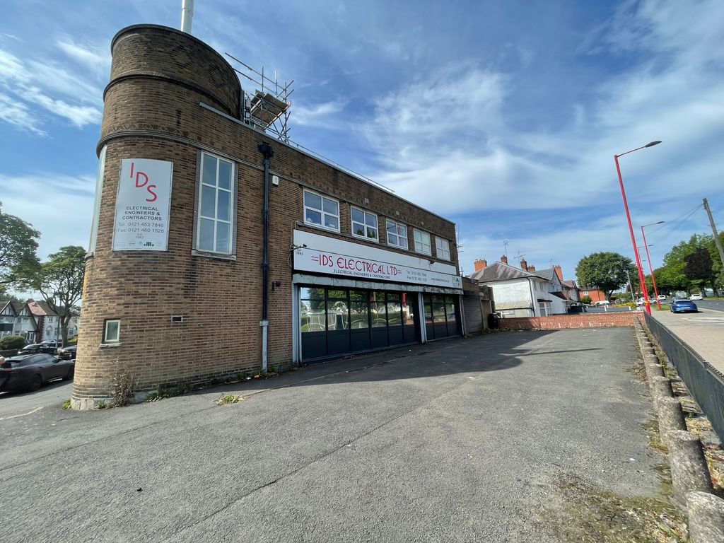 Retail premises for sale in Bristol Road South, Rednal, Birmingham B45, £695,000