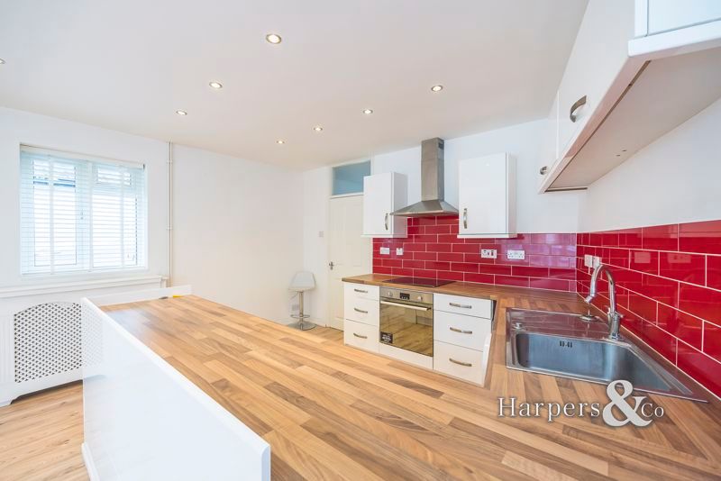 1 bed flat for sale in Bexley High Street, Bexley DA5, £200,000