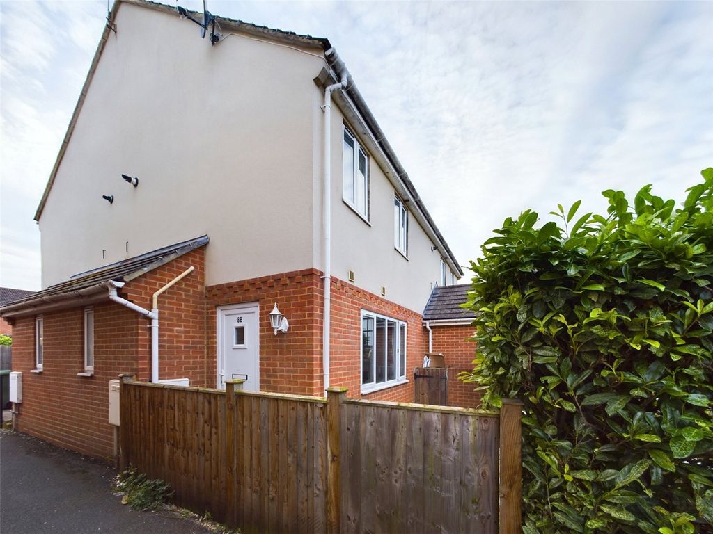 1 bed end terrace house for sale in Thistledown Close, Cheltenham, Gloucestershire GL51, £170,000
