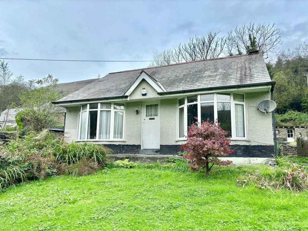 2 bed detached bungalow for sale in Owens Lane, Godrergraig, Swansea. SA9, £120,000