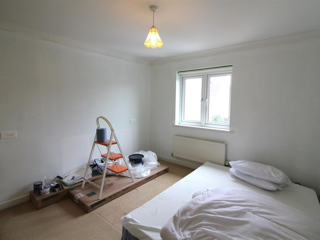 2 bed maisonette for sale in Woodside Drive, Newbridge, Newport NP11, £135,000