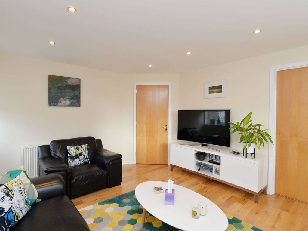 2 bed flat for sale in North Pilrig Heights, Leith, Edinburgh EH6, £240,000