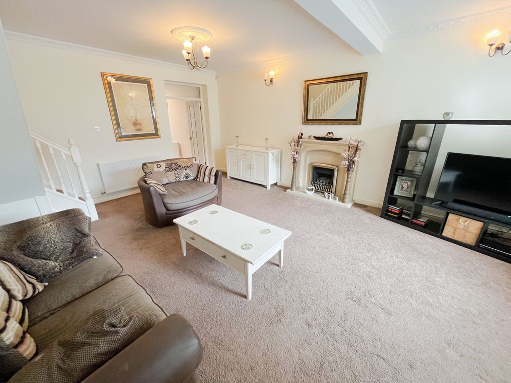 3 bed terraced house for sale in Leslie Terrace, Llwyncelyn, Porth CF39, £170,000