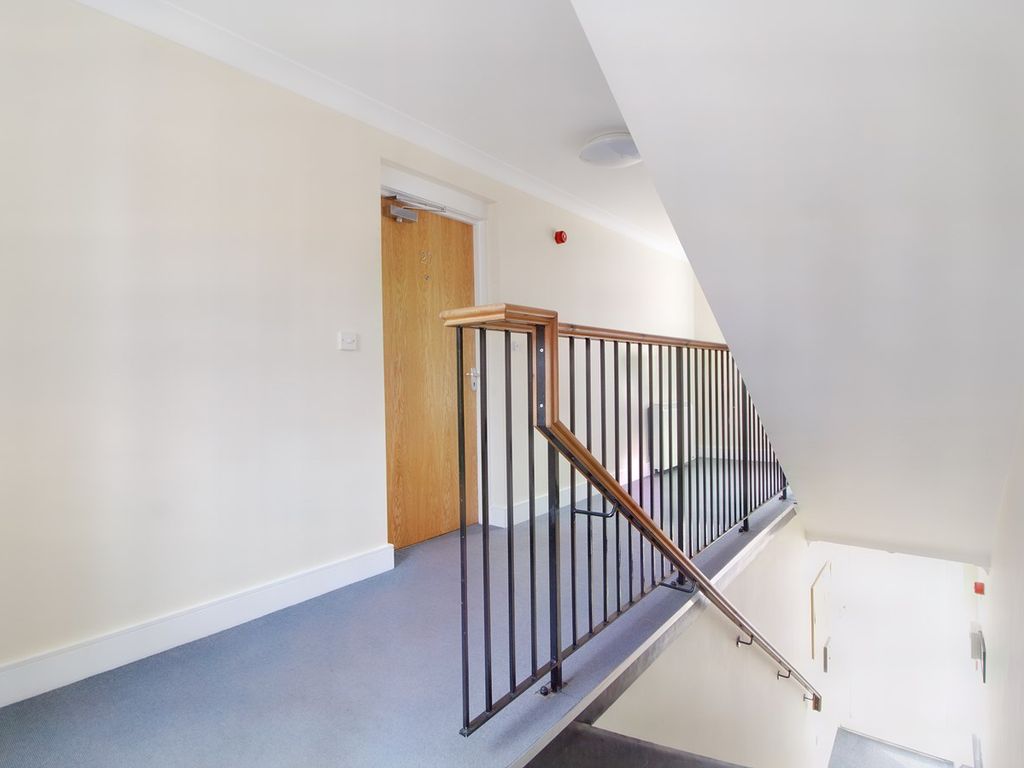 2 bed flat for sale in Spindle Drive, Thetford IP24, £140,000