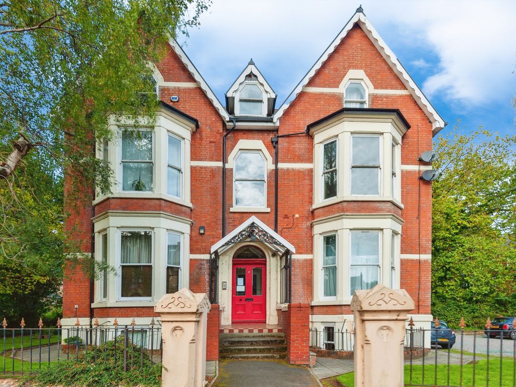 2 bed flat for sale in Ivanhoe Road, Aigburth, Liverpool, Merseyside L17, £240,000