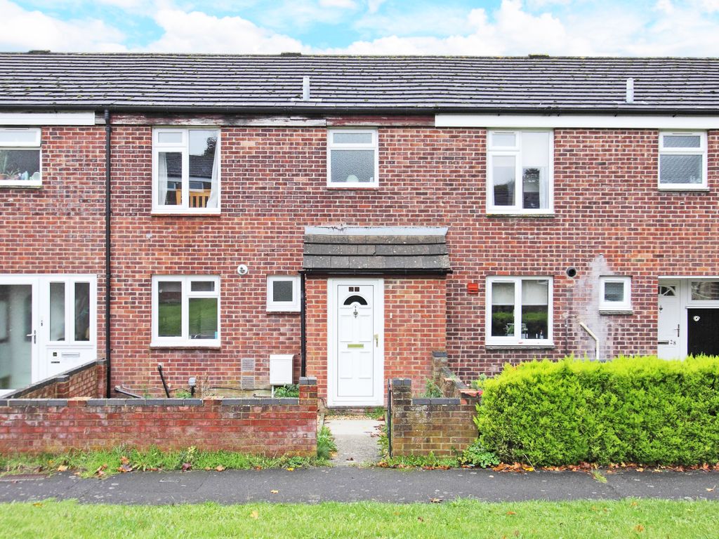 3 bed terraced house for sale in Stubbs Court, Andover SP10, £250,000
