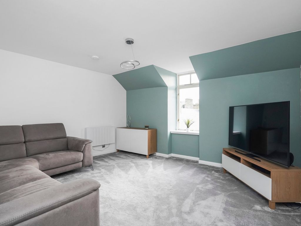 2 bed flat for sale in 40C, Eskside West, Musselburgh EH21, £175,000