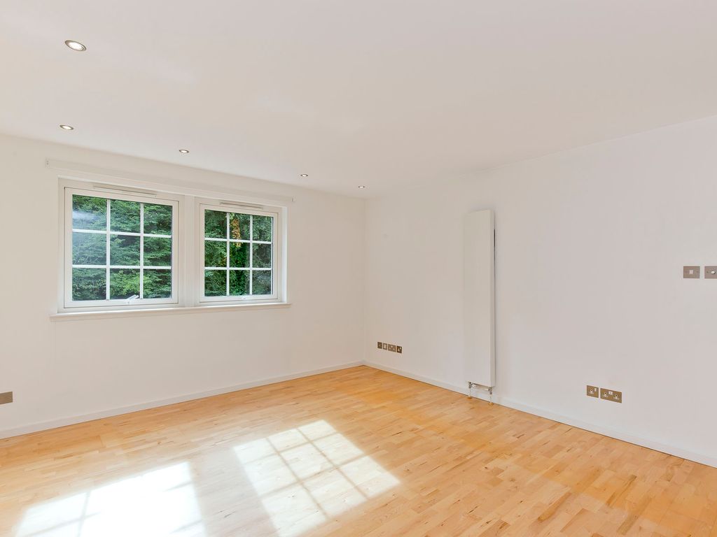 2 bed flat for sale in Flat 8, 31, Woodhall Millbrae, Juniper Green EH14, £285,000