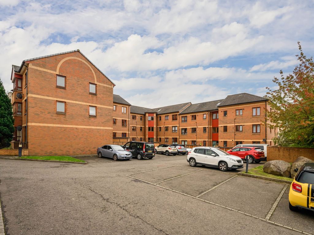 2 bed flat for sale in St. Clair Road, Edinburgh EH6, £175,000