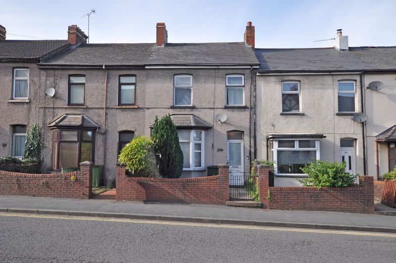 3 bed terraced house for sale in Larger Style, Caerleon Road, Newport NP19, £205,000