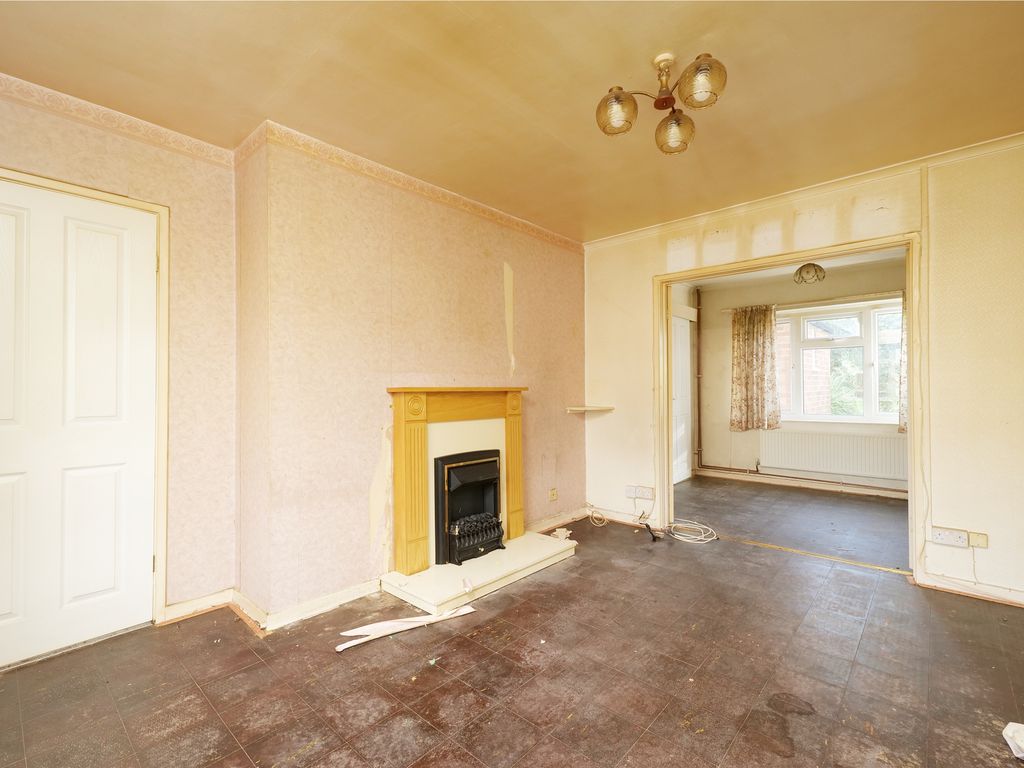Town house for sale in 11 Wordsworth Avenue, Highfields, Stafford, Staffordshire ST17, £75,000
