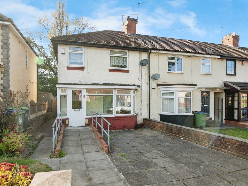 3 bed semi-detached house for sale in Alexander Road, Bearwood, Smethwick B67, £180,000