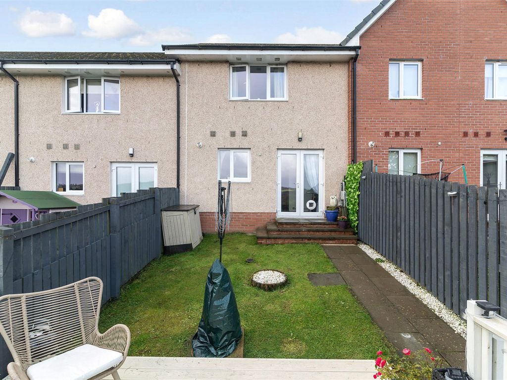 3 bed terraced house for sale in Lairds Dyke, Inverkip, Greenock, Inverclyde PA16, £185,000