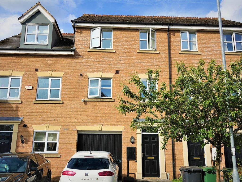 3 bed town house for sale in Ned Ludd Close, Anstey, Leicestershire LE7, £235,000