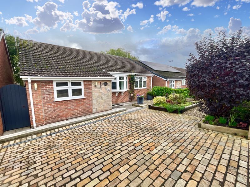 2 bed detached bungalow for sale in Churchfield Road, Eccleshall, Stafford ST21, £290,000