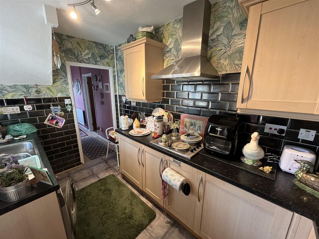 3 bed semi-detached house for sale in Morningside, Madeley, Crewe CW3, £115,000