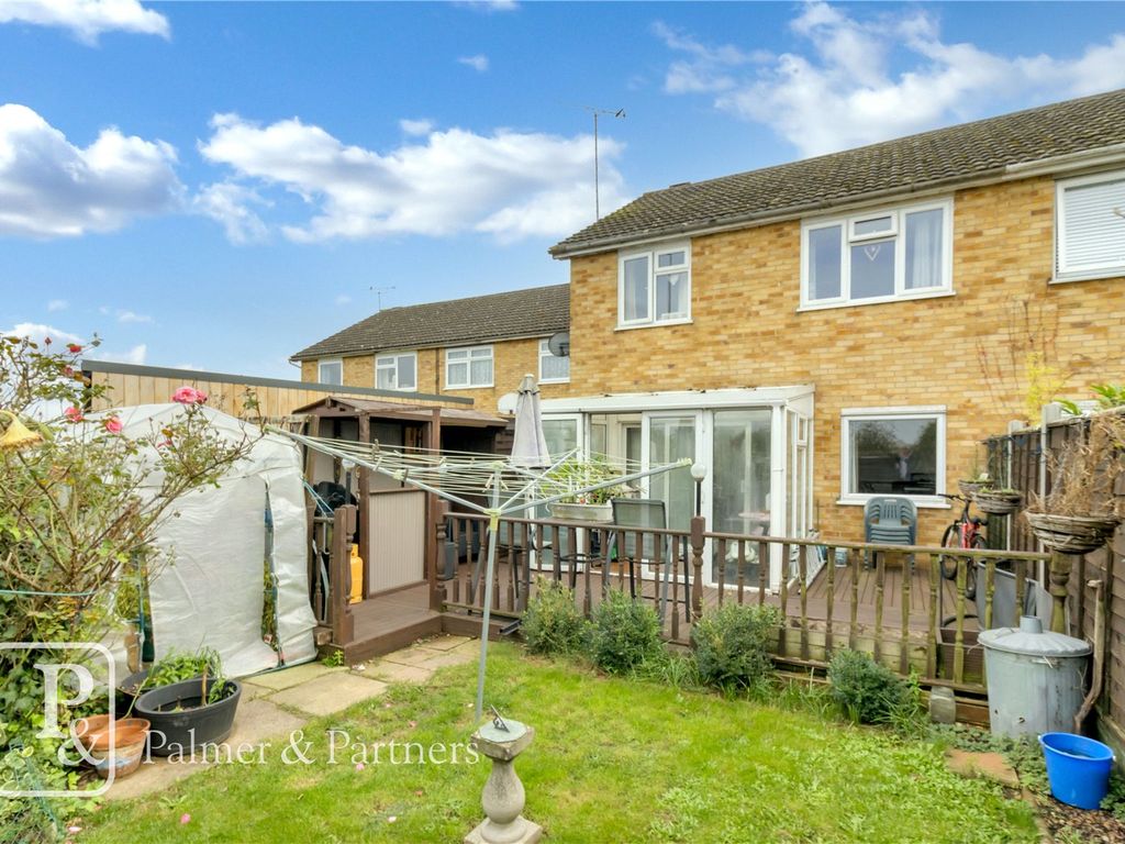 3 bed semi-detached house for sale in Norbury Close, Marks Tey, Colchester, Essex CO6, £290,000