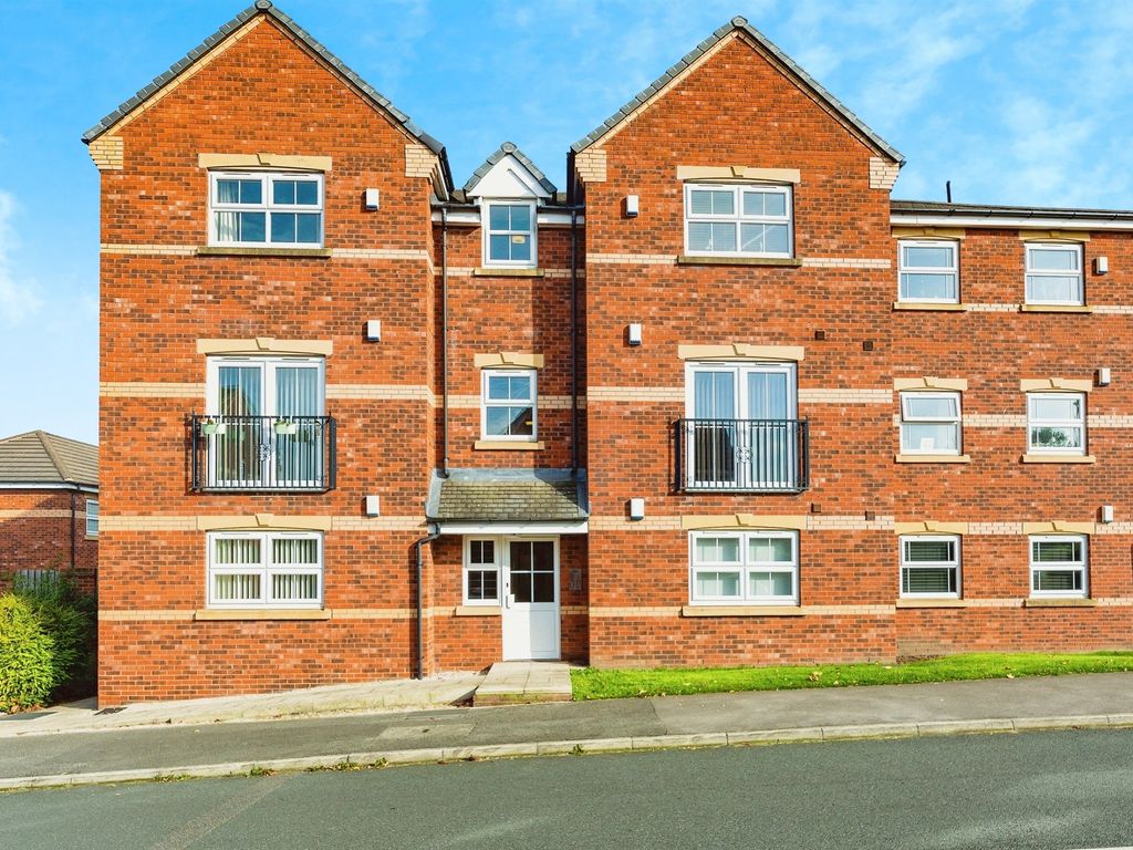 2 bed flat for sale in High Balk, Barnsley S75, £140,000