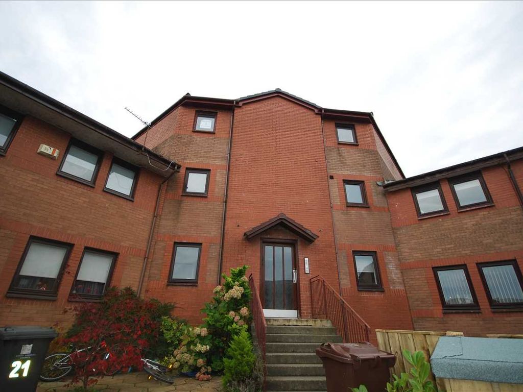 2 bed flat for sale in Medine Court, Beith KA15, £60,000