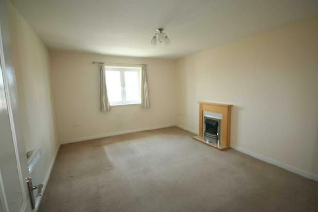 2 bed flat for sale in Newton Road, St. Helens WA9, £75,000