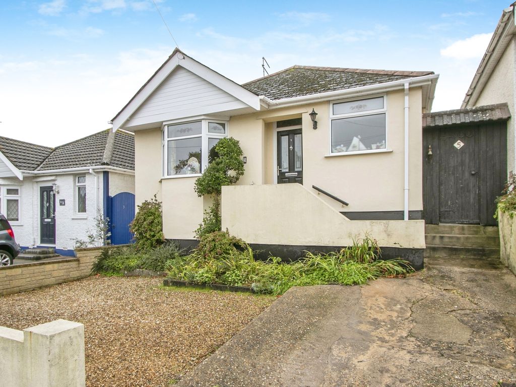 2 bed bungalow for sale in Binnie Road, Branksome, Poole BH12, £300,000