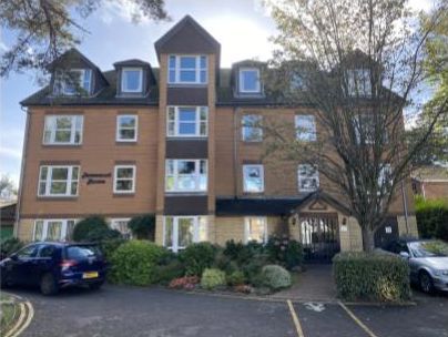 1 bed flat for sale in Poole Road, Westbourne, Bournemouth BH4, £50,000