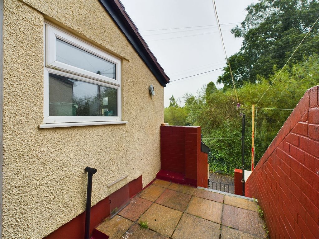 3 bed terraced house for sale in Harcourt Street, Ebbw Vale NP23, £125,000