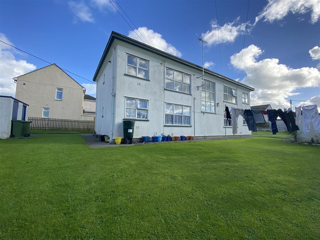 1 bed flat for sale in Gregory Court, Newquay TR7, £100,000