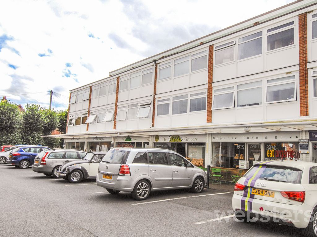 1 bed flat for sale in Earlham Road, Norwich NR2, £125,000