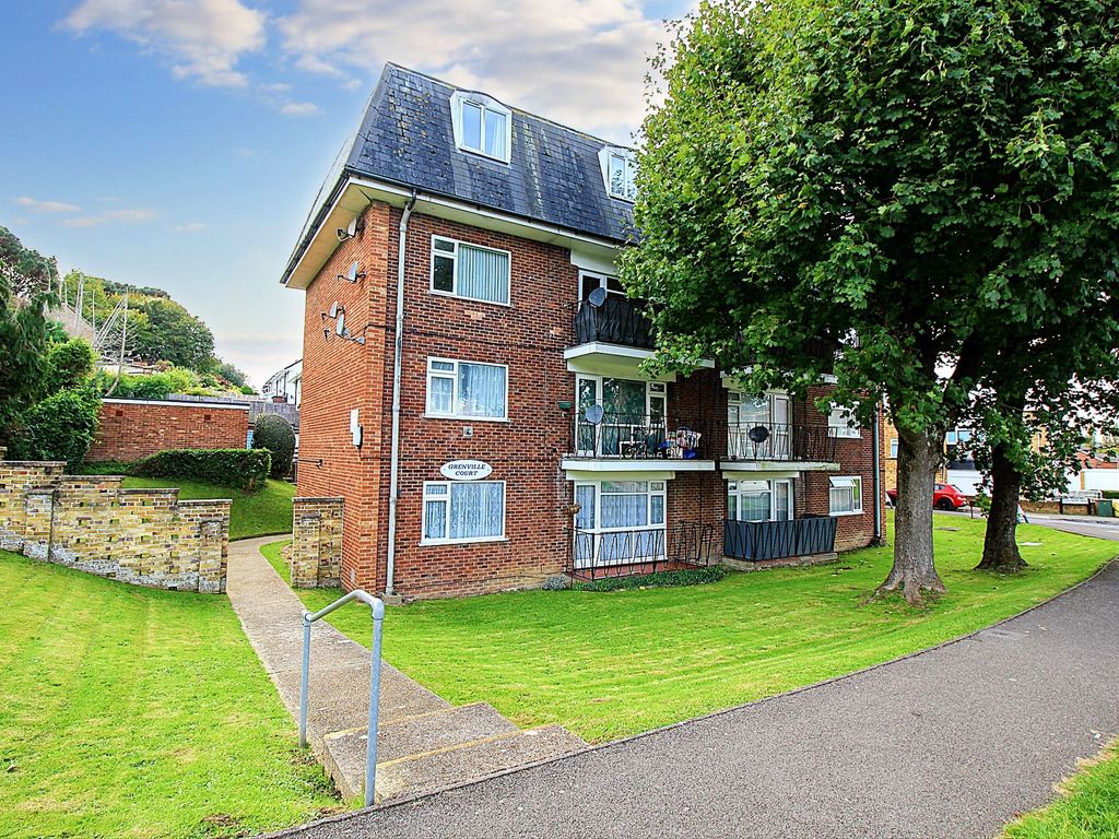 2 bed flat for sale in Old Farm Drive, Grenville Court Old Farm Drive SO18, £170,000