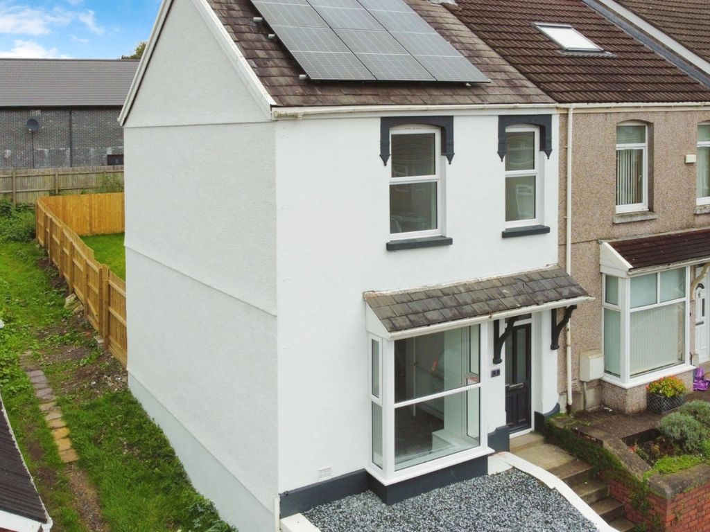 3 bed end terrace house for sale in Megan Street, Cwmdu, Swansea, West Glamorgan SA5, £170,000