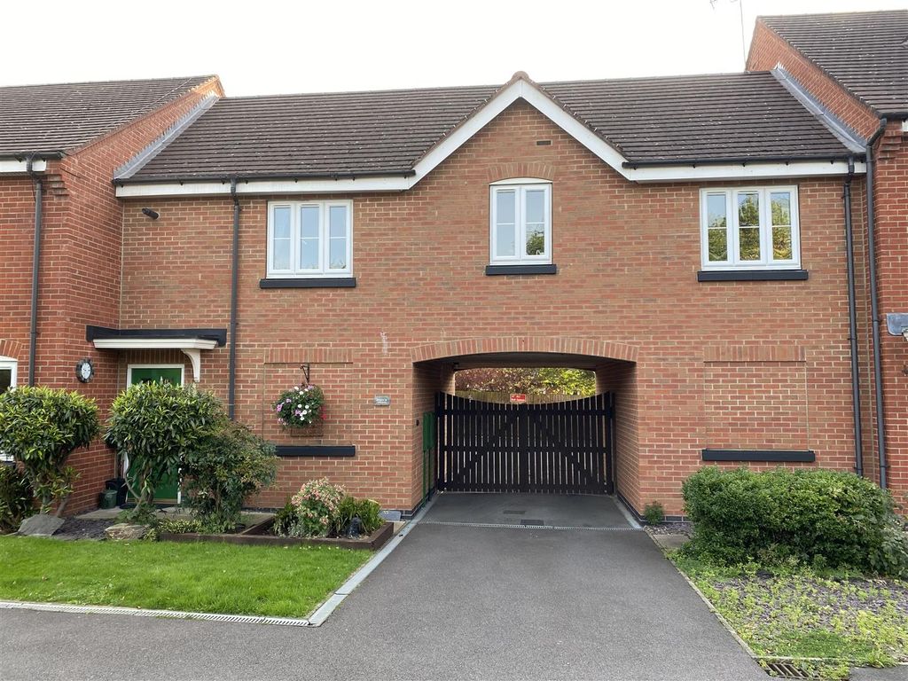 2 bed detached house for sale in Anglia Drive, Church Gresley DE11, £155,000