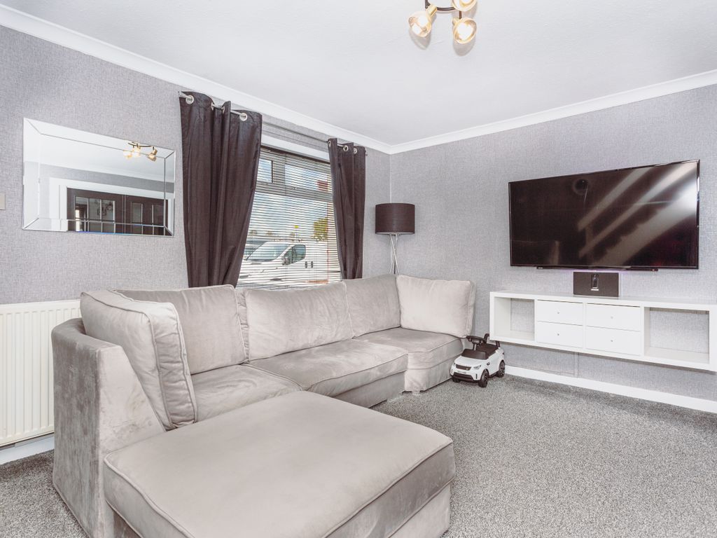2 bed terraced house for sale in Margaret Walk, Dumfries DG2, £100,000