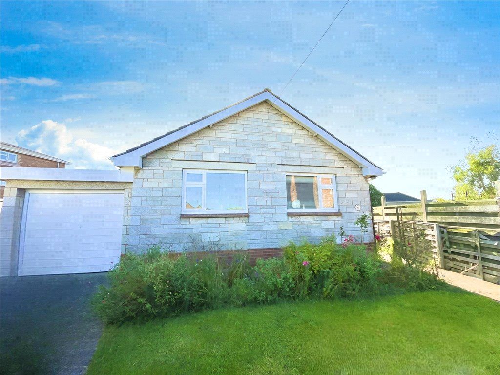 2 bed bungalow for sale in St. Pauls View Road, Newport, Isle Of Wight PO30, £270,000