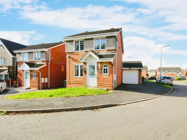 3 bed detached house for sale in Narrowboat Close, Longford, Coventry CV6, £280,000