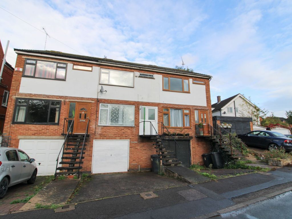 3 bed terraced house for sale in Sanvey Lane, Leicester LE2, £180,000