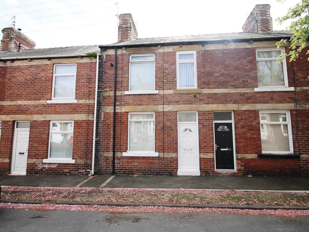 3 bed terraced house for sale in Clarence Terrace, Willington, Crook DL15, £80,000
