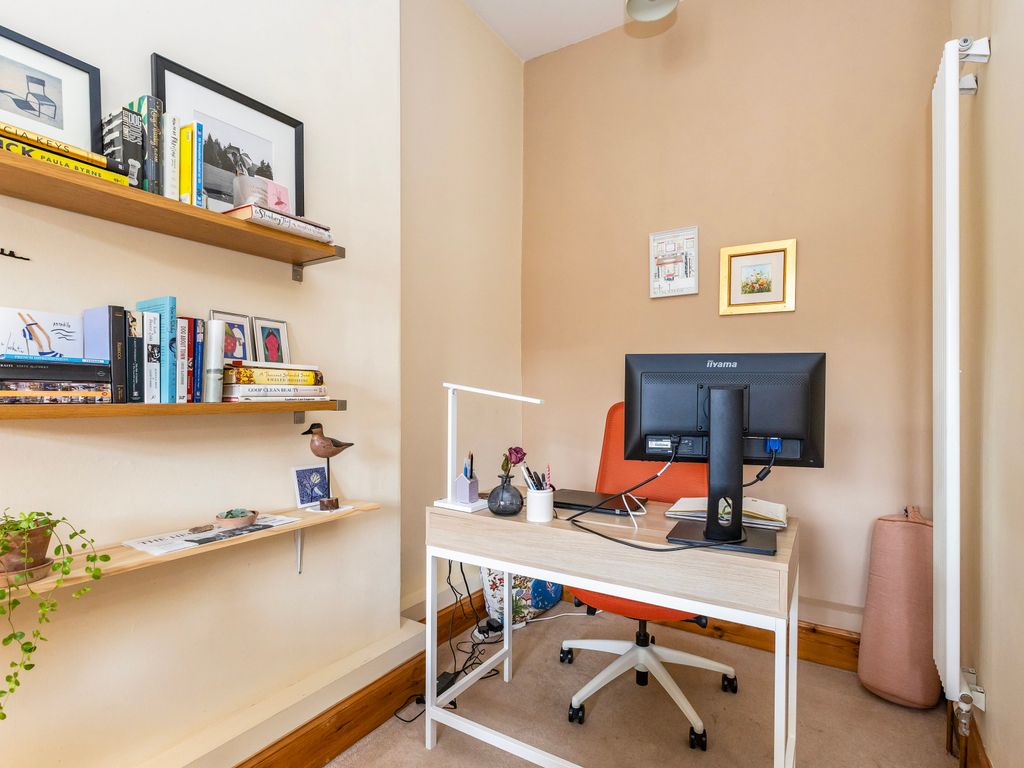 1 bed flat for sale in 5/11 Comely Bank Row, Comely Bank, Edinburgh EH4, £230,000