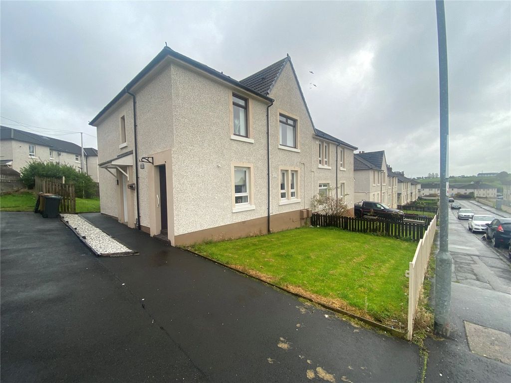 2 bed flat for sale in Wheatholm Street, Airdrie ML6, £74,000
