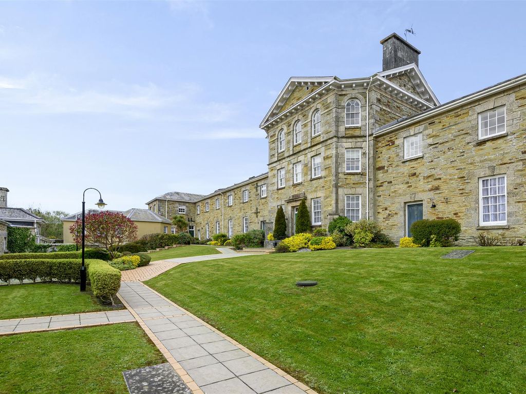 2 bed flat for sale in Retreat Court, St. Columb TR9, £205,000