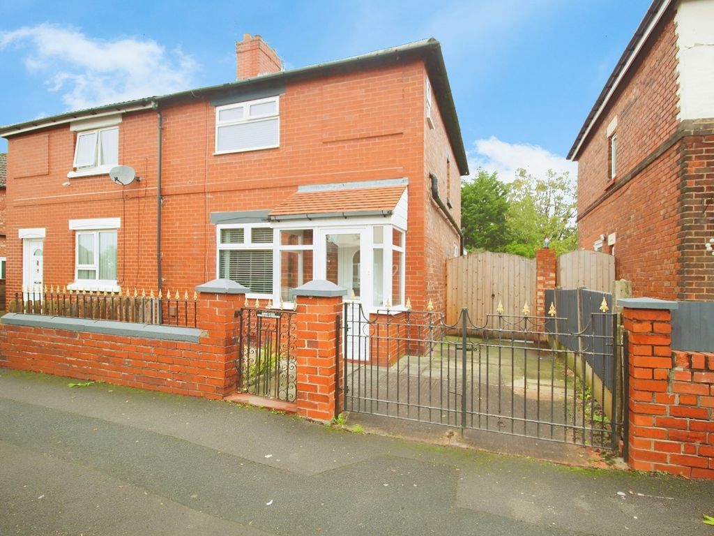 3 bed semi-detached house for sale in Brunton Road, Stockport, Greater Manchester SK5, £220,000
