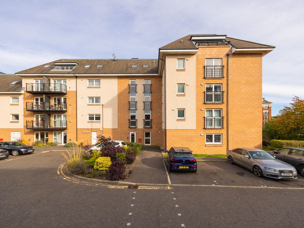 3 bed flat for sale in 6/2 Appin Place, Edinburgh EH14, £320,000
