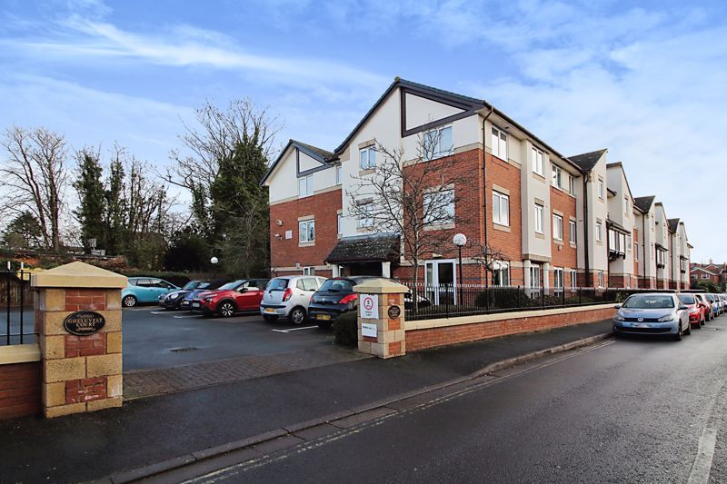 1 bed property for sale in Gheluvelt Court, Worcester WR1, £80,000