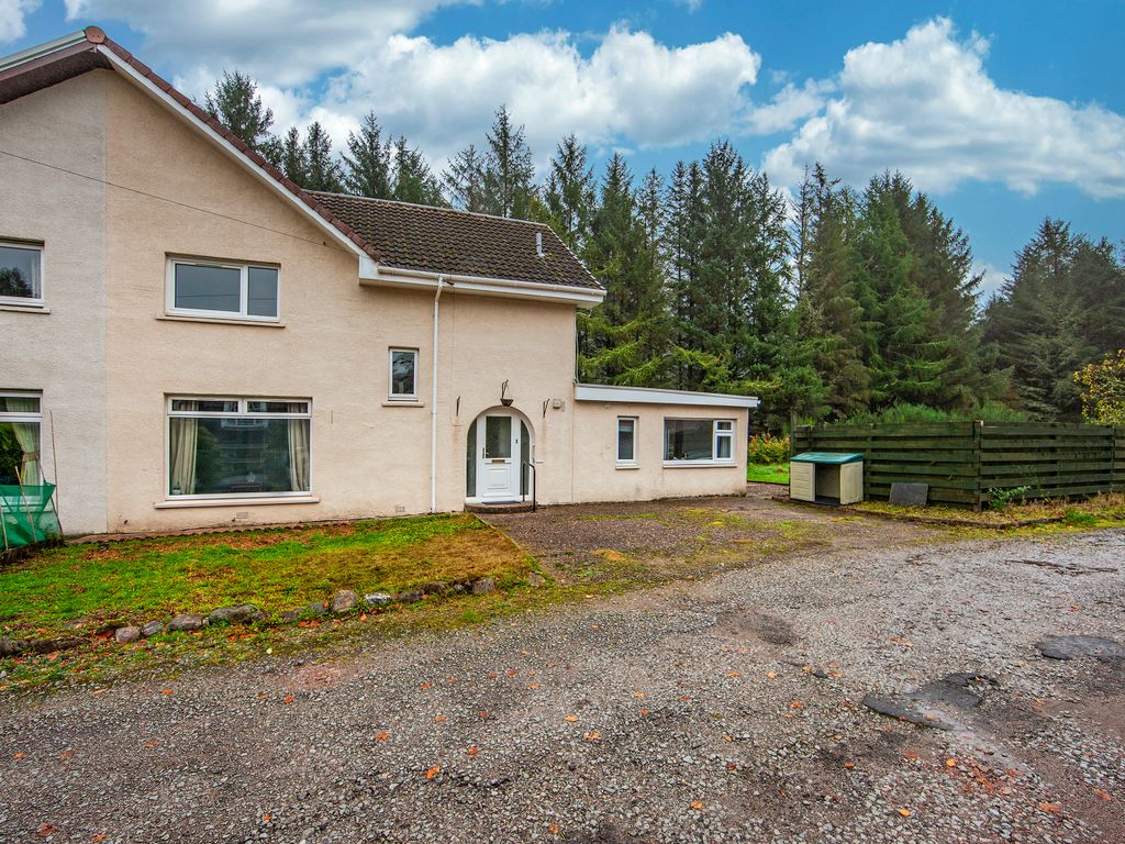5 bed semi-detached house for sale in Bridge Of Awe, Taynuilt PA35, £270,000