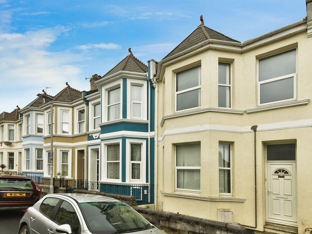 4 bed terraced house for sale in Whittington Street, Plymouth PL3, £250,000