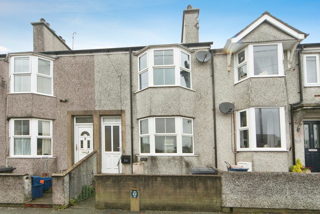 2 bed terraced house for sale in Bethesda Street, Amlwch LL68, £110,000