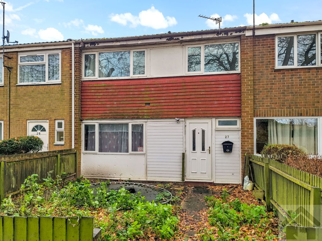 4 bed terraced house for sale in Lowfield, King