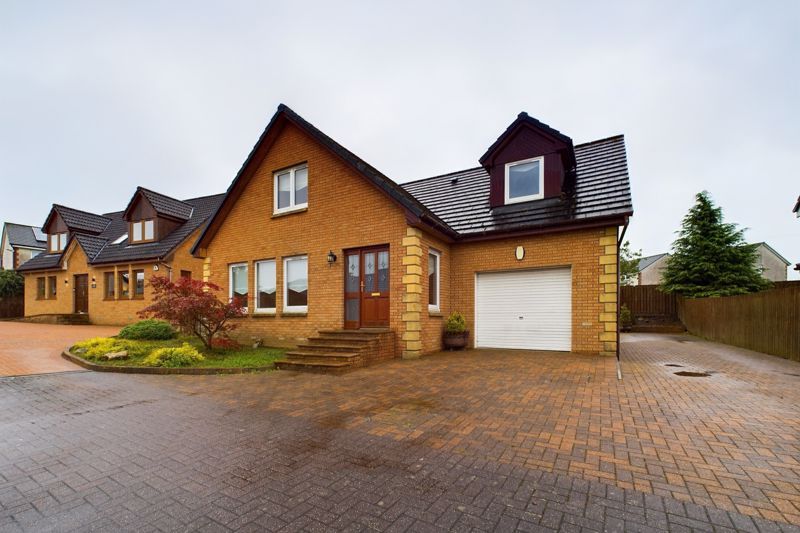 4 bed property for sale in Peacock Court, Carluke ML8, £269,000